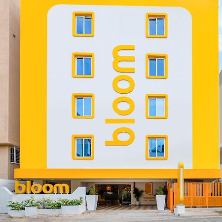 Bloom Hotel - Hsr Club Бенґалуру Екстер'єр фото